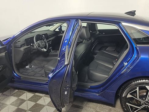 Used 2025 Kia K5 EX image 16