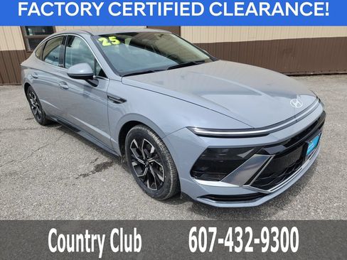 Certified 2025 Hyundai Sonata SEL AWD/4WD image 2