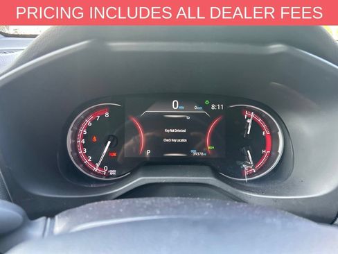 Used 2025 Toyota RAV4 XLE FWD image 11