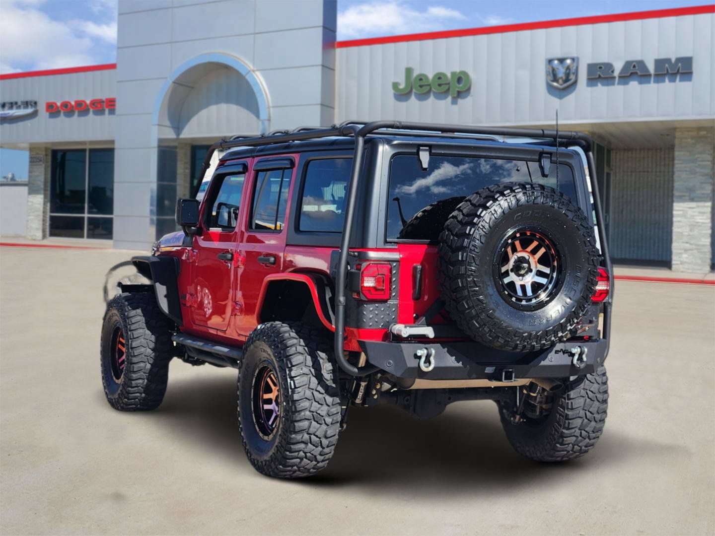 Used 2020 Jeep Wrangler Unlimited Rubicon AWD/4WD image 4