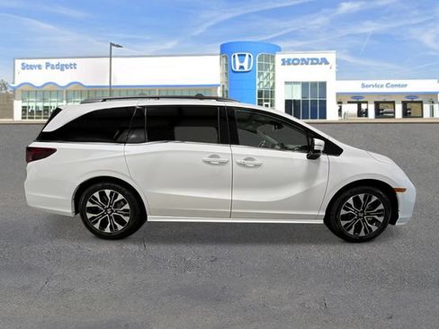 New 2026 Honda Odyssey Elite image 7