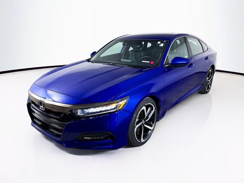 Used 2019 Honda Accord Sport image 4