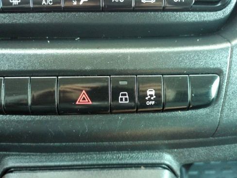 Used 2023 RAM ProMaster 2500 image 36