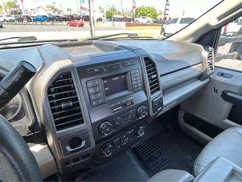 Used 2021 Ford F350 XL w/ Power Equipment Group RWD image 20
