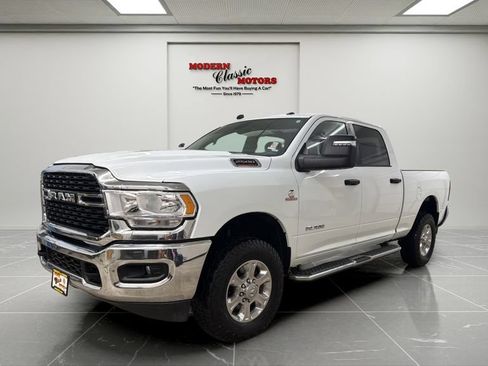 Used 2024 RAM 2500 Big Horn AWD/4WD image 1