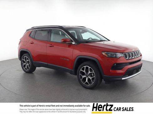 Used 2025 Jeep Compass Limited AWD/4WD image 1