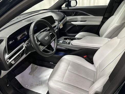 Certified 2024 Cadillac Lyriq Sport w/ LPO, Floor Liner Package AWD/4WD image 14