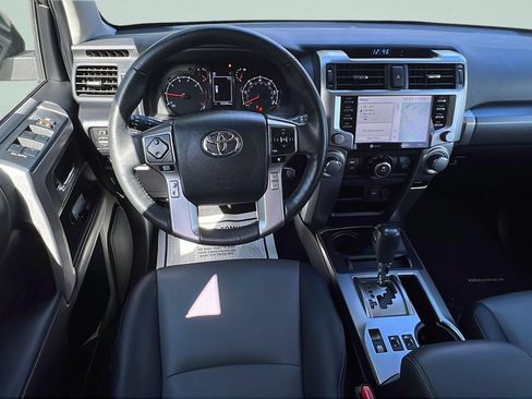Used 2023 Toyota 4Runner SR5 Premium w/ Moonroof Package AWD/4WD image 13