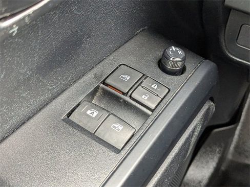 Used 2020 Toyota Tacoma SR image 22