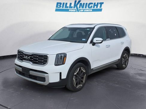 Used 2025 Kia Telluride S image 1