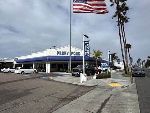 New 2025 Ford Mustang Coupe image 24