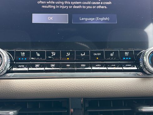 New 2026 GMC Canyon Denali AWD/4WD image 26