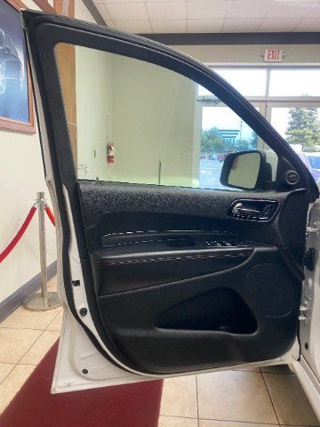 Used 2022 Dodge Durango R/T RWD image 8