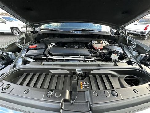 Certified 2025 Chevrolet Silverado 1500 LT image 28