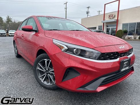 Certified 2023 Kia Forte LXS w/ LXS Technology Package image 1