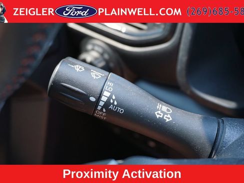 Used 2021 Nissan Titan PRO-4X w/ Pro-4x Convenience Package AWD/4WD image 26