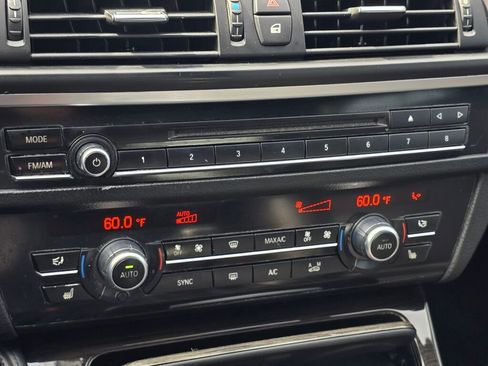 Used 2015 BMW 528i Sedan image 30