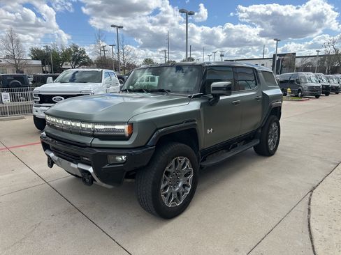 Used 2024 GMC Hummer EV 3X image 1