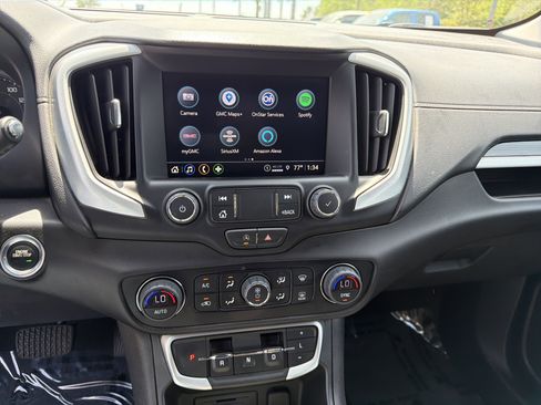 Used 2022 GMC Terrain SLT w/ Tech Package AWD/4WD image 28