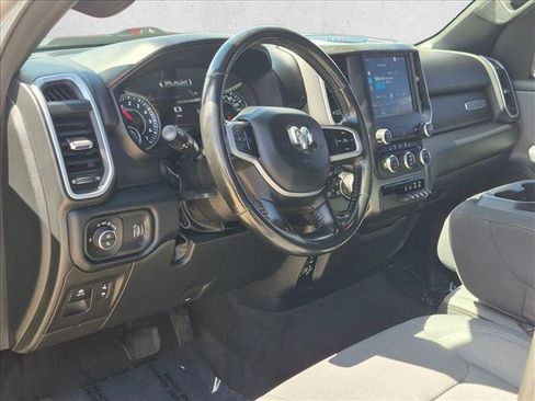Used 2022 RAM 1500 Big Horn AWD/4WD image 9