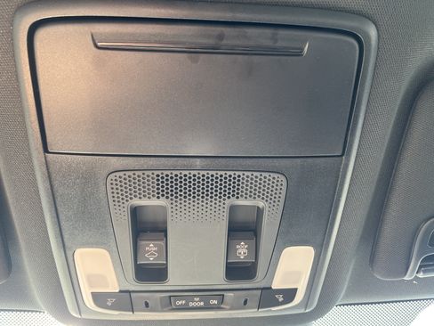 Used 2024 Honda Pilot TrailSport image 32