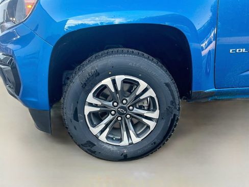 Used 2022 Chevrolet Colorado Z71 w/ Safety Package RWD image 29