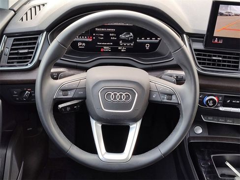 Certified 2025 Audi Q5 2.0T Premium Plus w/ Premium Plus Package image 29