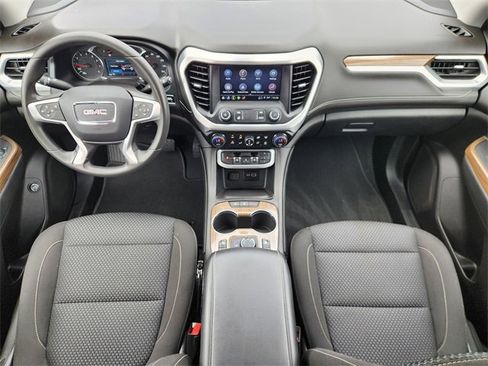 Used 2023 GMC Acadia SLE w/ Driver Convenience Package image 26