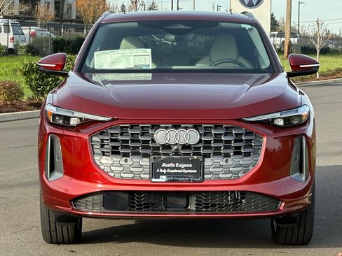 New 2025 Audi Q5 Premium Plus image 8