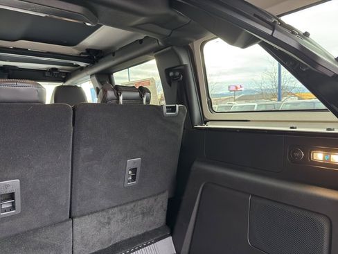 New 2025 Ford Bronco Raptor image 15