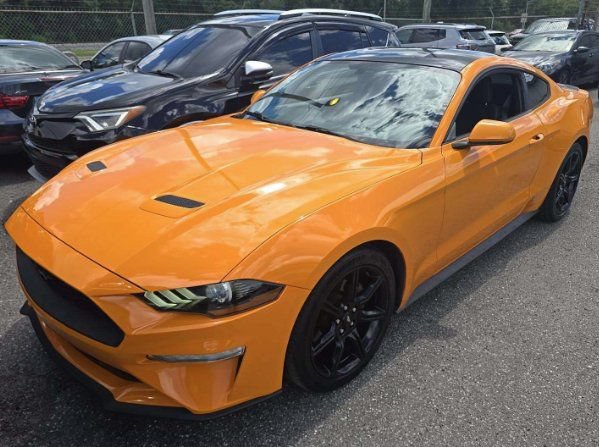 Used 2019 Ford Mustang Coupe w/ Black Accent Package RWD image 1