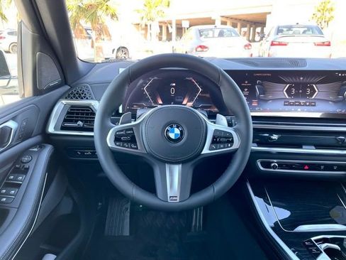 New 2026 BMW X5 sDrive40i w/ M Sport Package RWD image 7