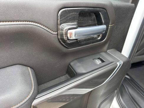 Used 2023 GMC Sierra 2500 AT4 w/ AT4 Preferred Package AWD/4WD image 30