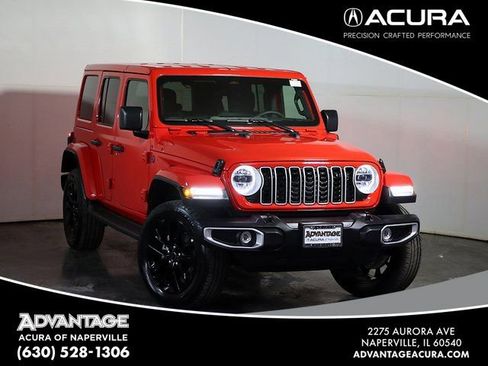 Used 2025 Jeep Wrangler Unlimited Sahara AWD/4WD image 1