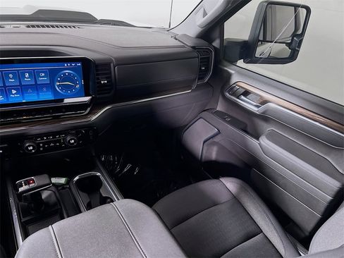 Used 2023 Chevrolet Silverado 1500 LT Trail Boss w/ Protection Package image 21