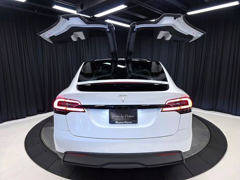 Used 2022 Tesla Model X AWD/4WD image 51