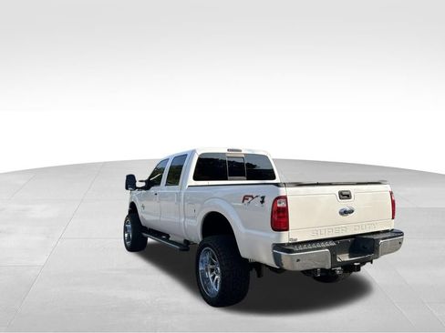 Used 2015 Ford F250 Lariat w/ Lariat Ultimate Package AWD/4WD image 3