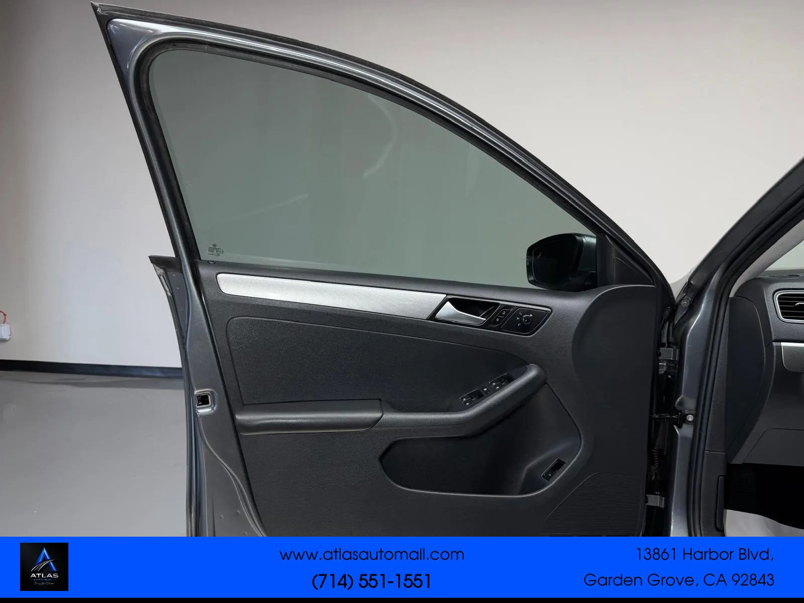 Used 2018 Volkswagen Jetta SE FWD image 22
