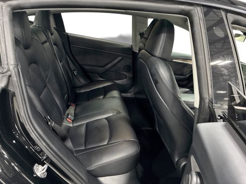 Certified 2023 Tesla Model 3 Standard Range RWD image 11