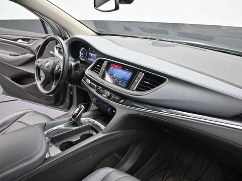 Used 2020 Buick Enclave Premium w/ Sun and Sites Package image 26