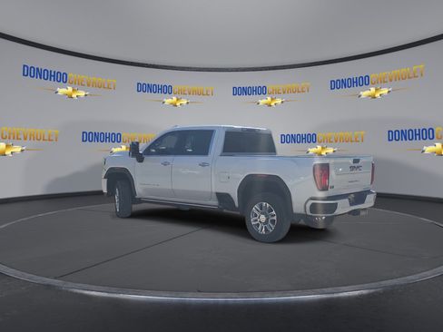 Used 2023 GMC Sierra 2500 Denali w/ Denali Ultimate Package AWD/4WD image 5