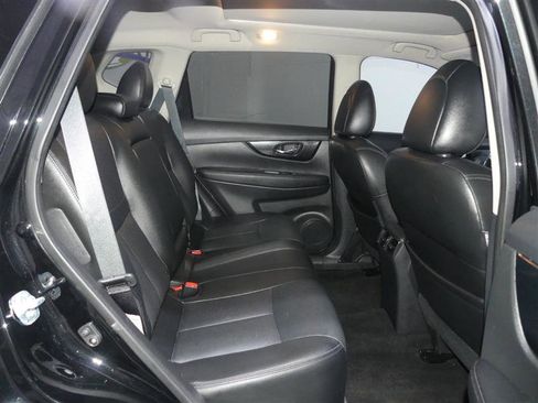 Used 2017 Nissan Rogue SL w/ SL HEV Premium Package AWD/4WD image 29