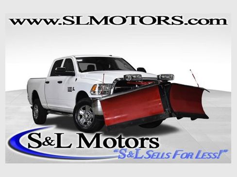 Used 2018 RAM 2500 Tradesman w/ Chrome Appearance Group image 1