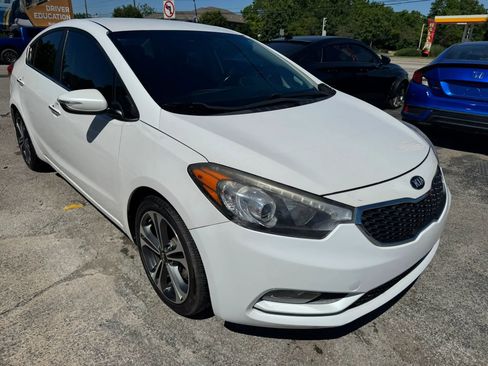 Used 2016 Kia Forte EX FWD image 10