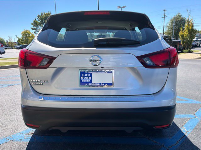 Used 2019 Nissan Rogue Sport S FWD image 7