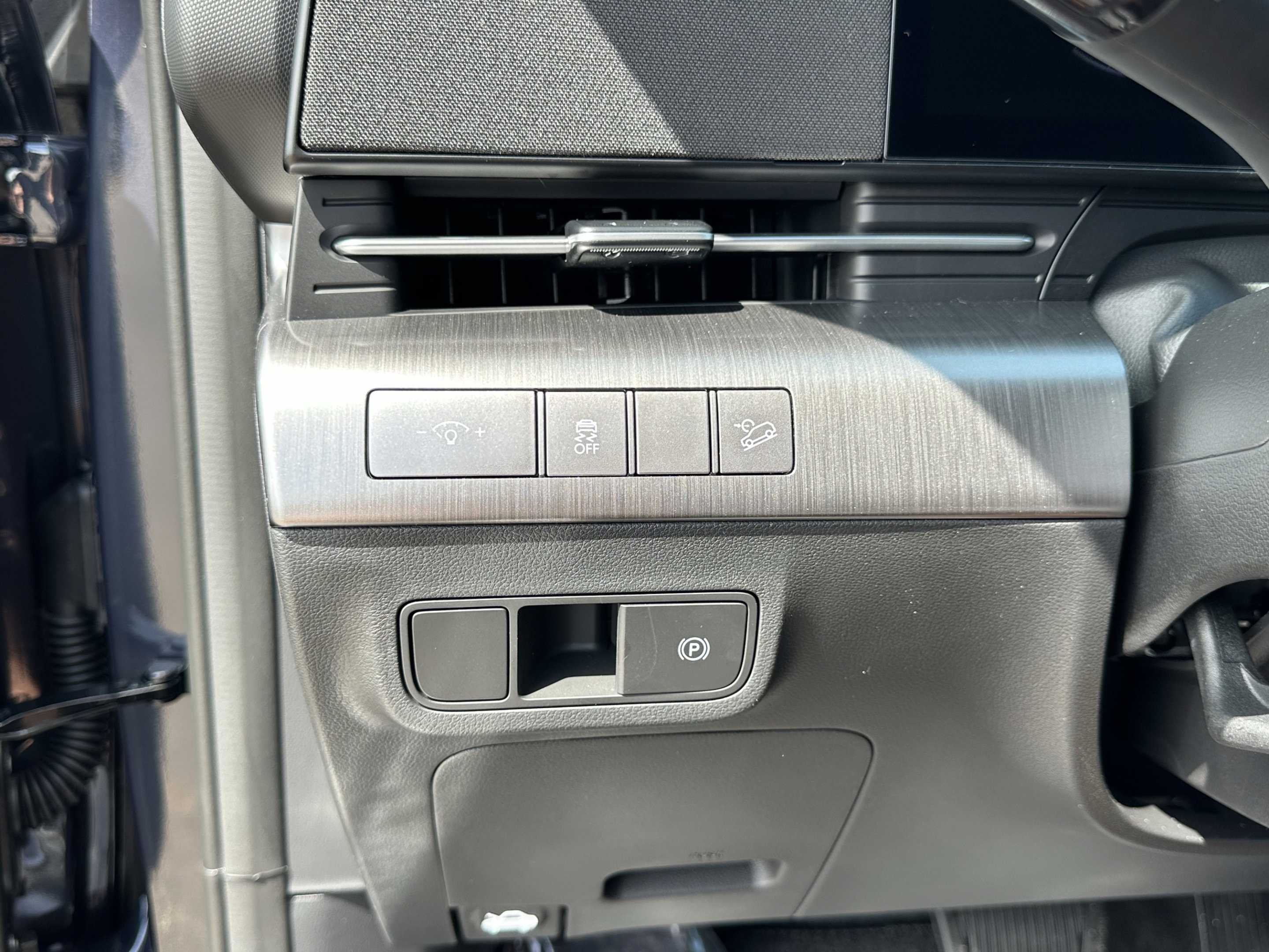 New 2027 Hyundai Kona SEL Sport FWD image 28