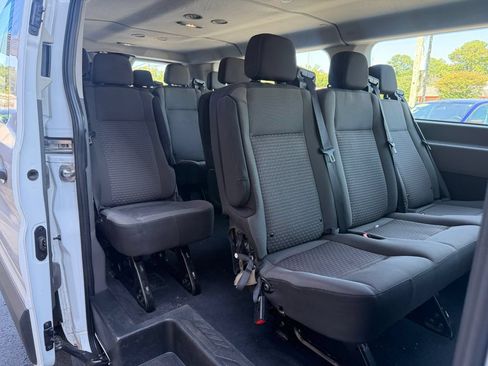 Used 2024 Ford Transit 350 XLT RWD image 17