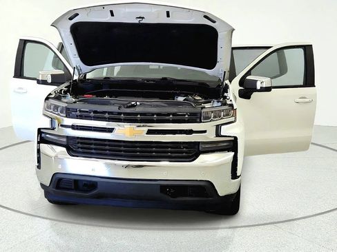 Used 2020 Chevrolet Silverado 1500 LT w/ All-Star Edition AWD/4WD image 8