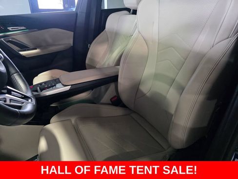 Used 2025 BMW X2 xDrive28i AWD/4WD image 12