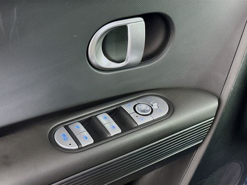 Used 2024 Hyundai Ioniq 5 SEL RWD image 15